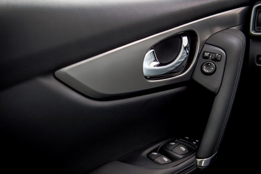 Детали интерьера Nissan Qashqai 2017 года  (WW) (фото 61 из 64)